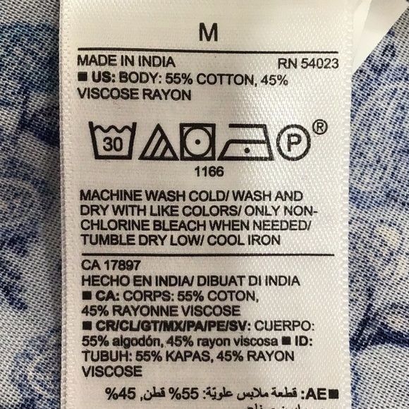 Old Navy Floral Puff Sleeve Smocked Button Down Blouse New - Picture 7 of 7